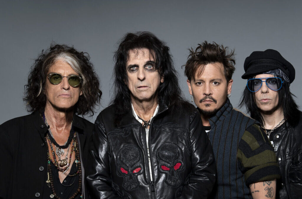 Hollywood Vampires: javában zajlik a turné, egy hét múlva érkeznek Budapestre