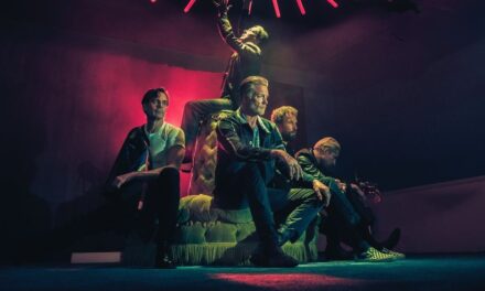 Itt egy újabb dal a Queens of the Stone Age októberben érkező lemezéről