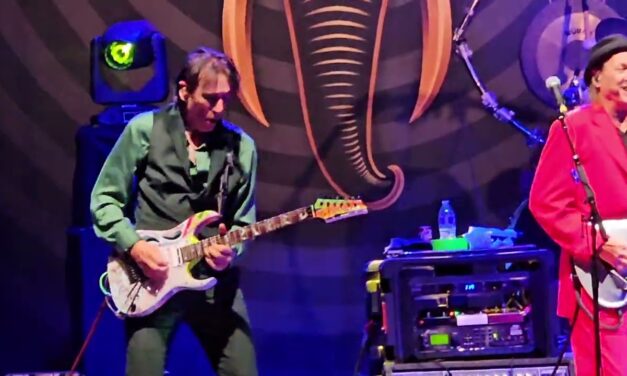 BEAT (Belew, Vai, Levin, Bozzio): „City of Tiny Lites” (Zappa) (10/9/2026; Santa Cruz, CA, USA)