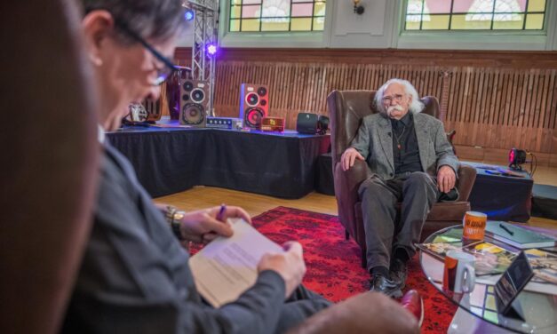 A Húrokon írt történelem eheti vendége Tolcsvay Béla